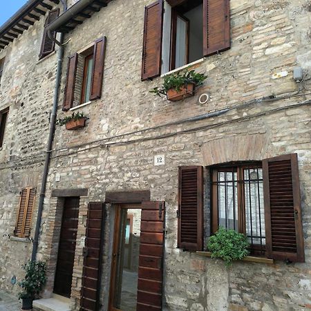 La Casa Dei Nonni Villa Gubbio Luaran gambar
